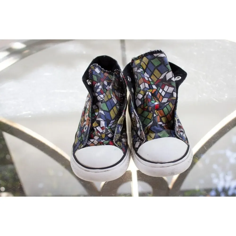 Rare Converse All Star RUBIKS CUBE Chuck Taylor Canvas HighTop Shoe‎ Kids Size 9
